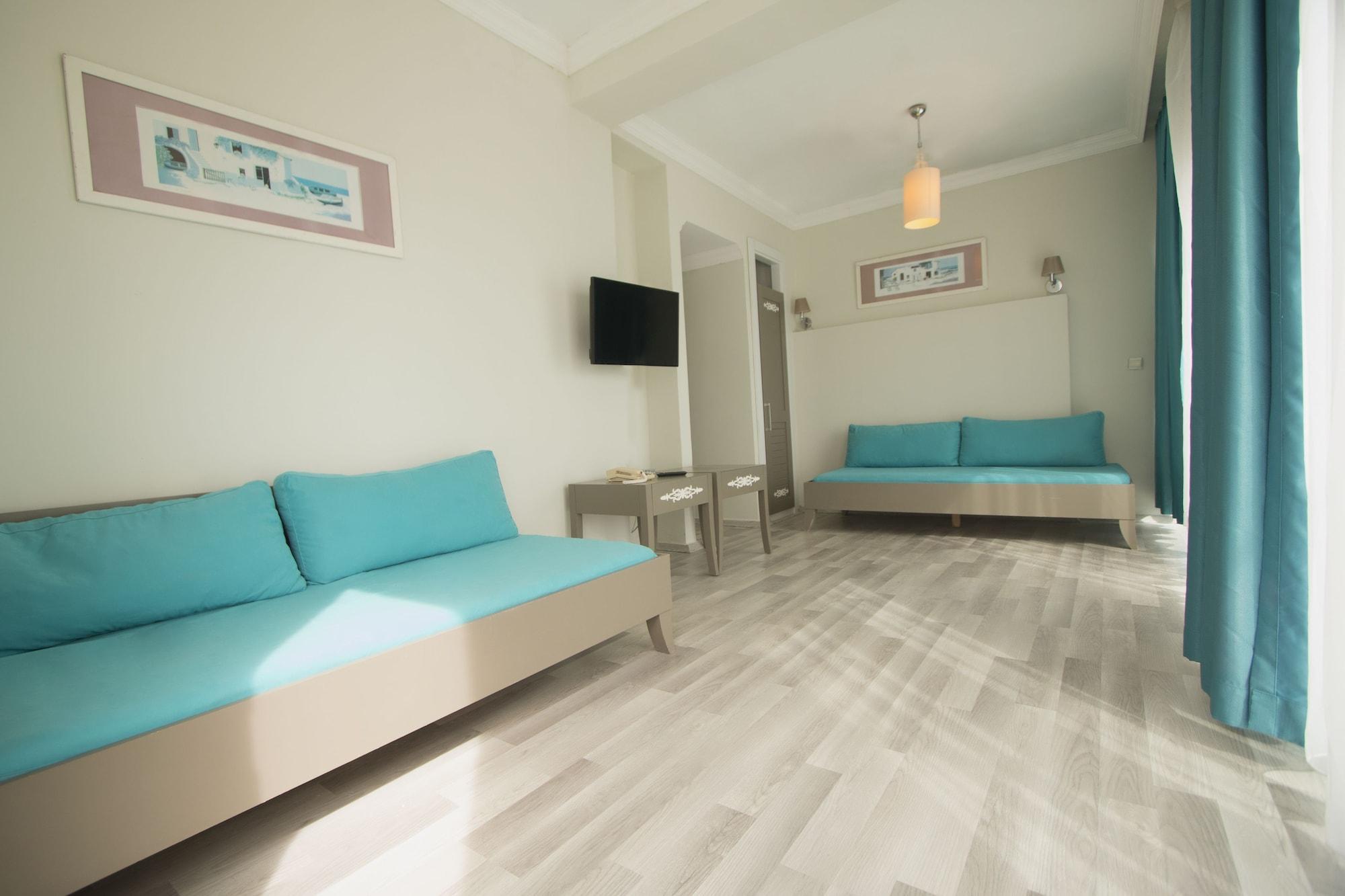Sky Nova Hotel & Suites Bodrum ภายนอก รูปภาพ