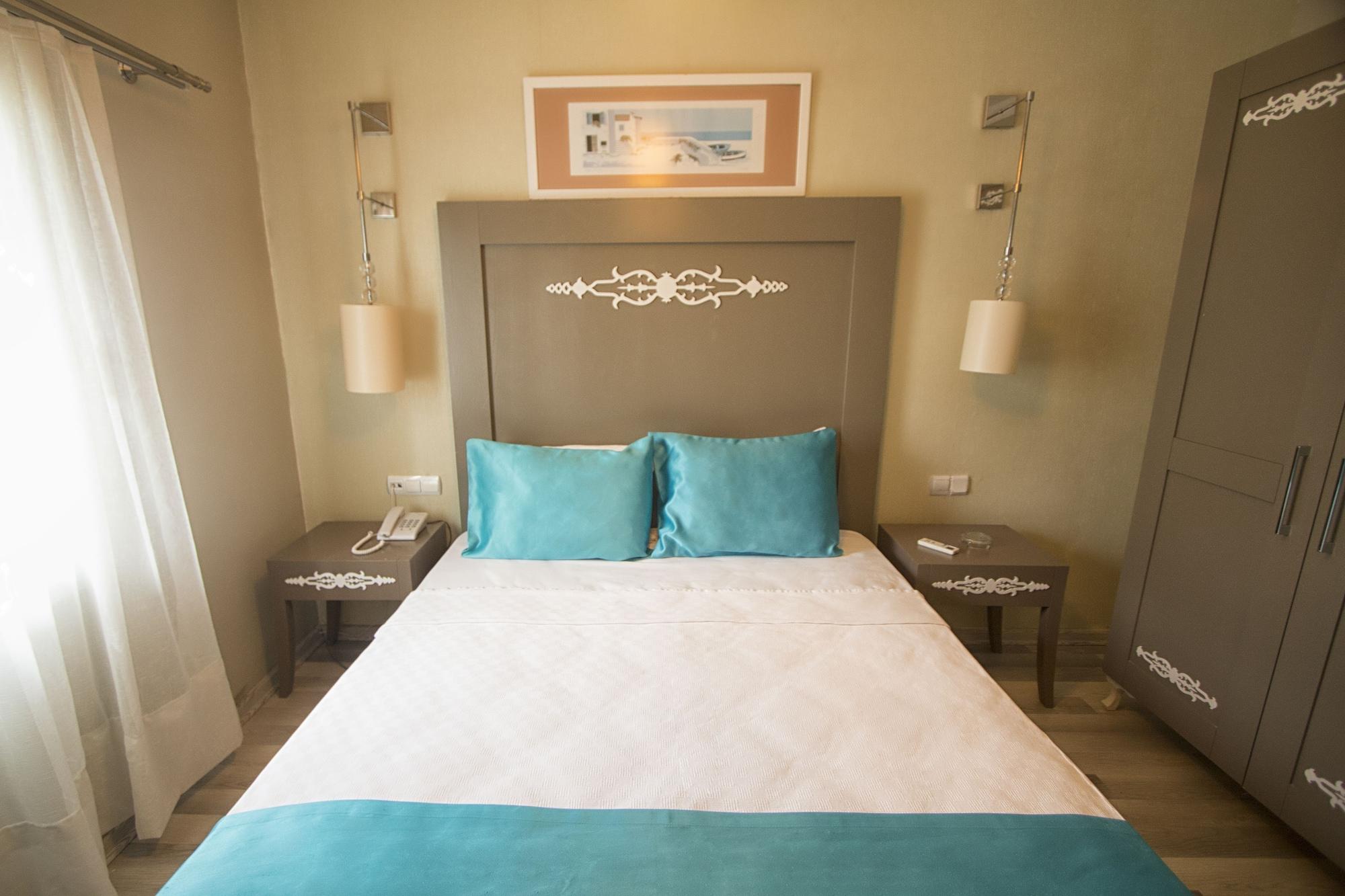 Sky Nova Hotel & Suites Bodrum ภายนอก รูปภาพ