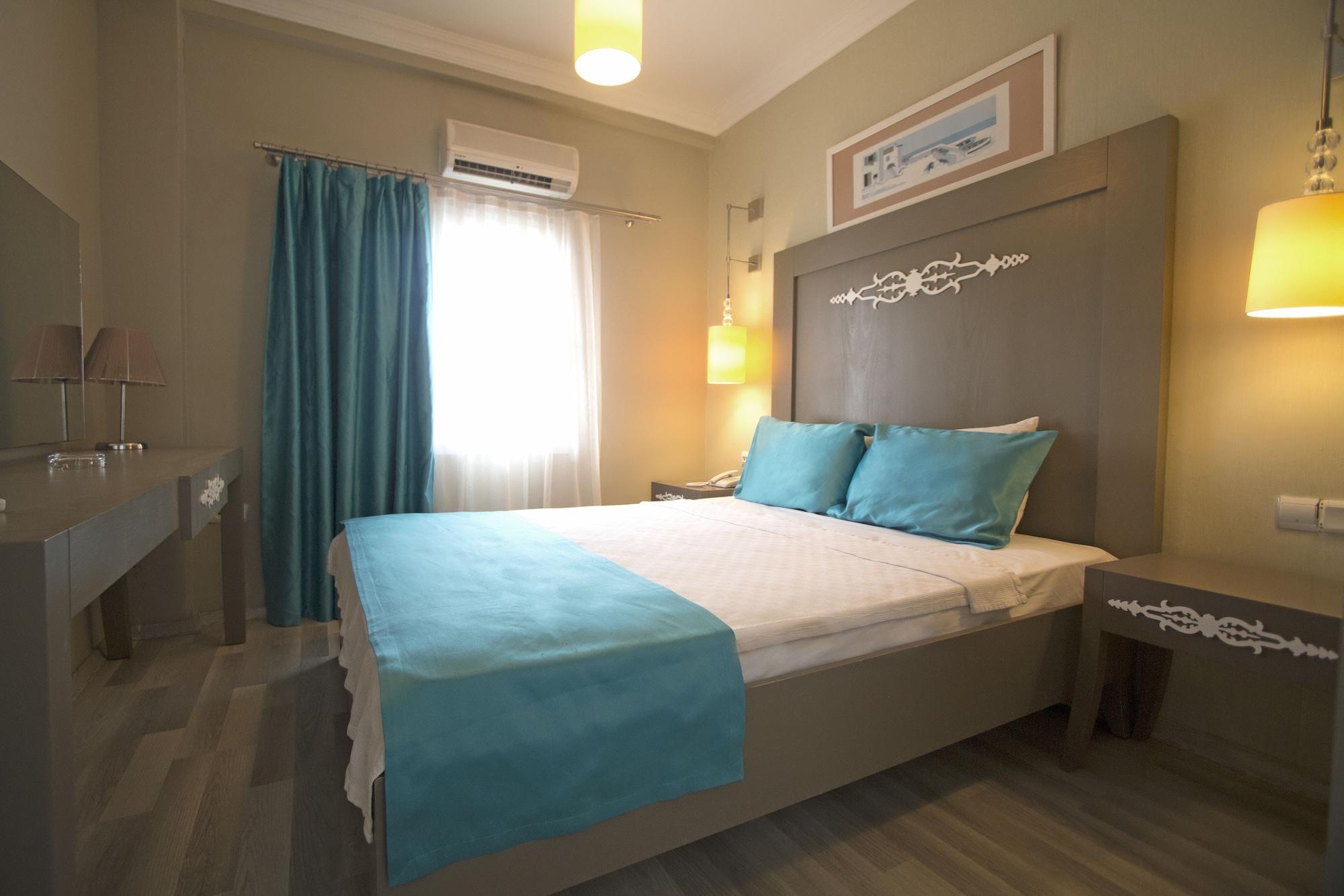 Sky Nova Hotel & Suites Bodrum ภายนอก รูปภาพ