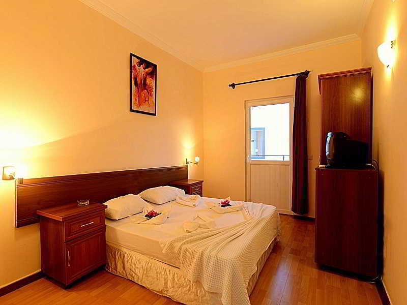 Sky Nova Hotel & Suites Bodrum ภายนอก รูปภาพ