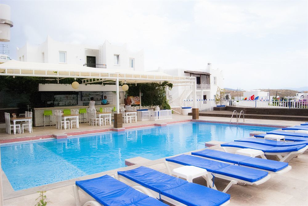 Sky Nova Hotel & Suites Bodrum ภายนอก รูปภาพ