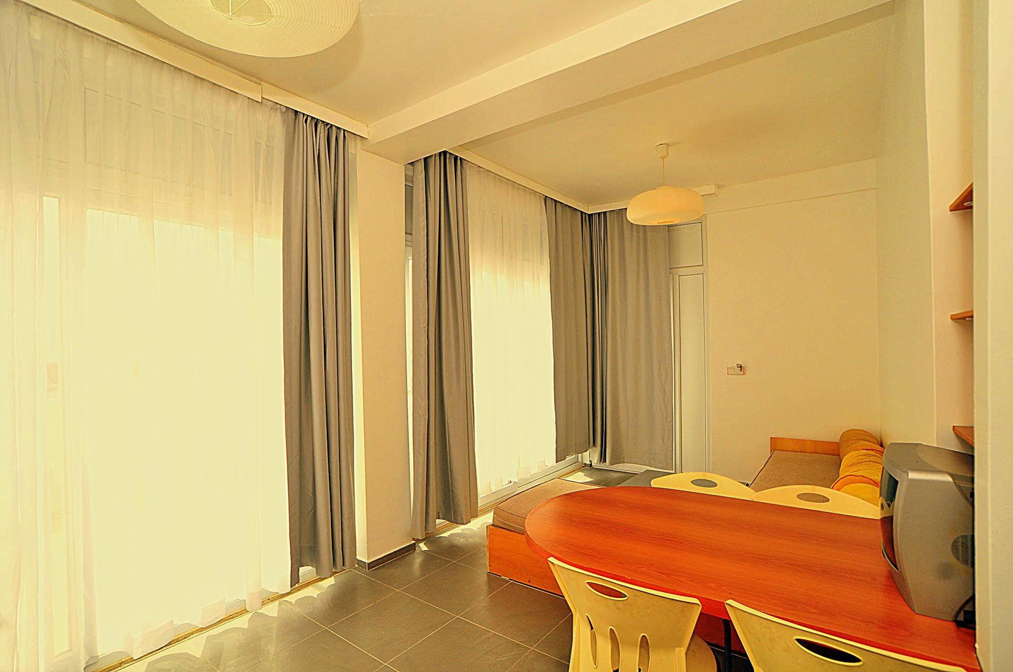 Sky Nova Hotel & Suites Bodrum ภายนอก รูปภาพ